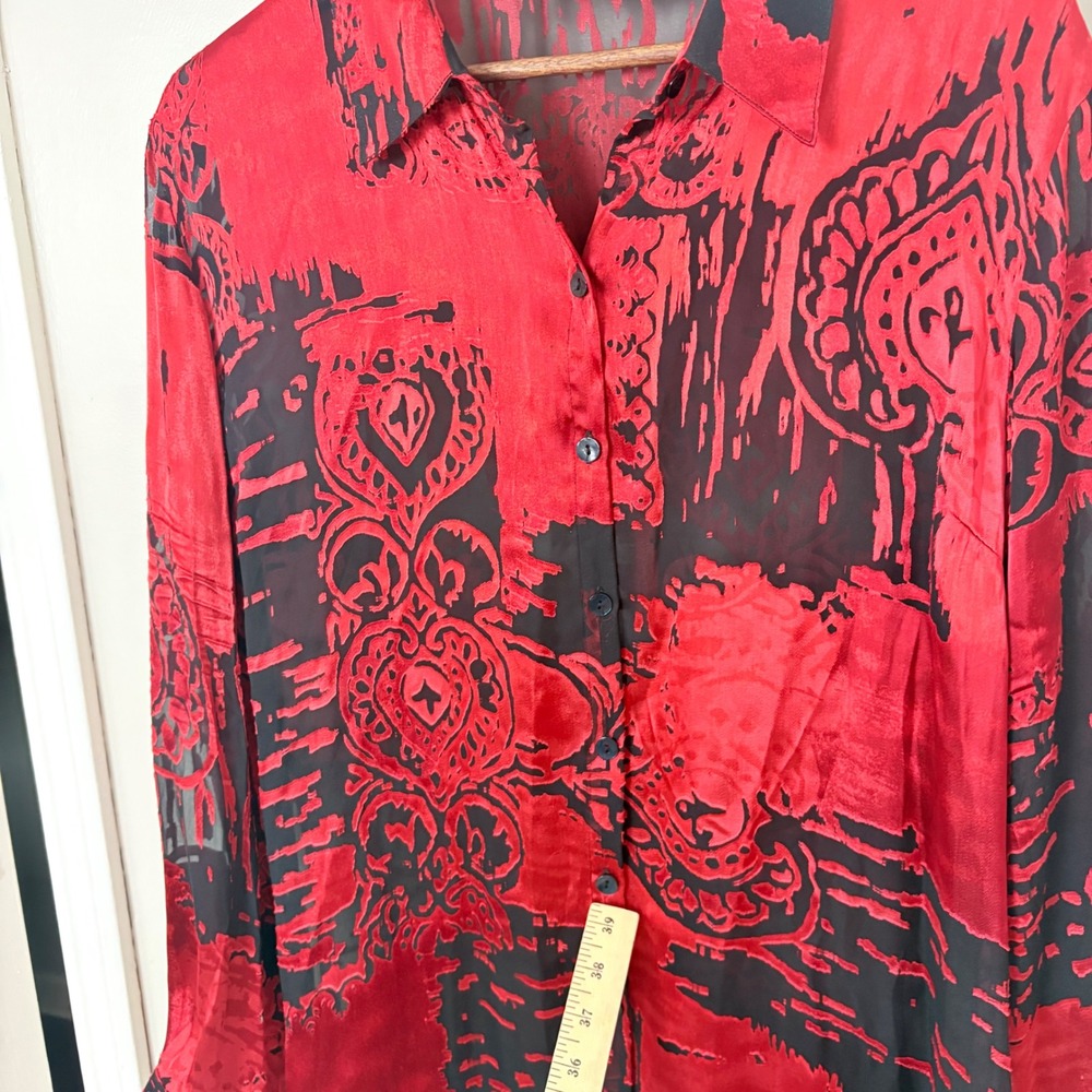 Chico's Size 2 Button Down Shirt Womens XL Red Black Silk Burnout Dark Feminine - Picture 6 of 11